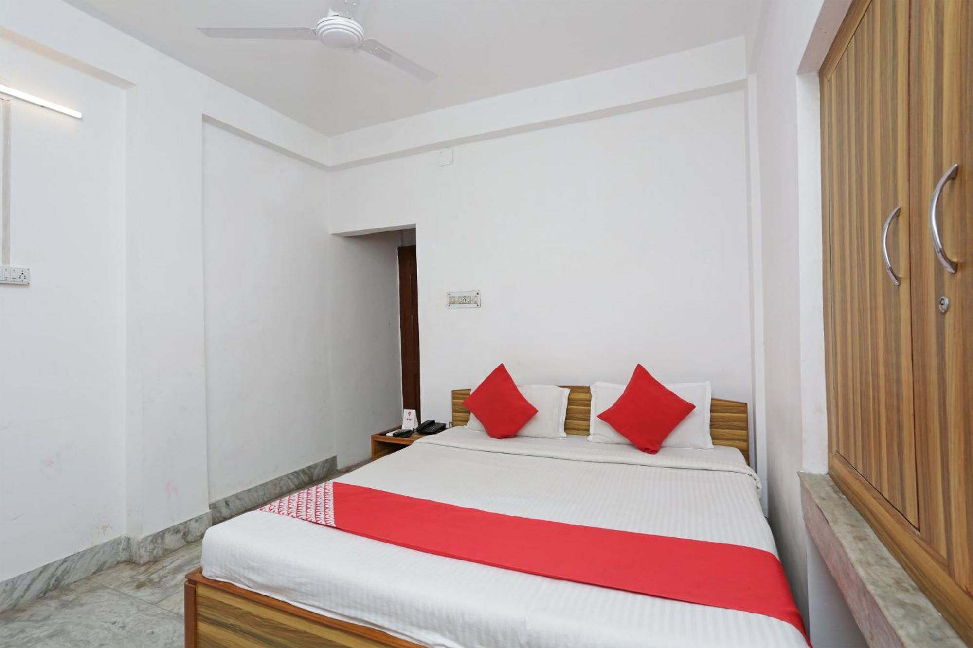 כלכותה Hotel O New Silver Inn מראה חיצוני תמונה